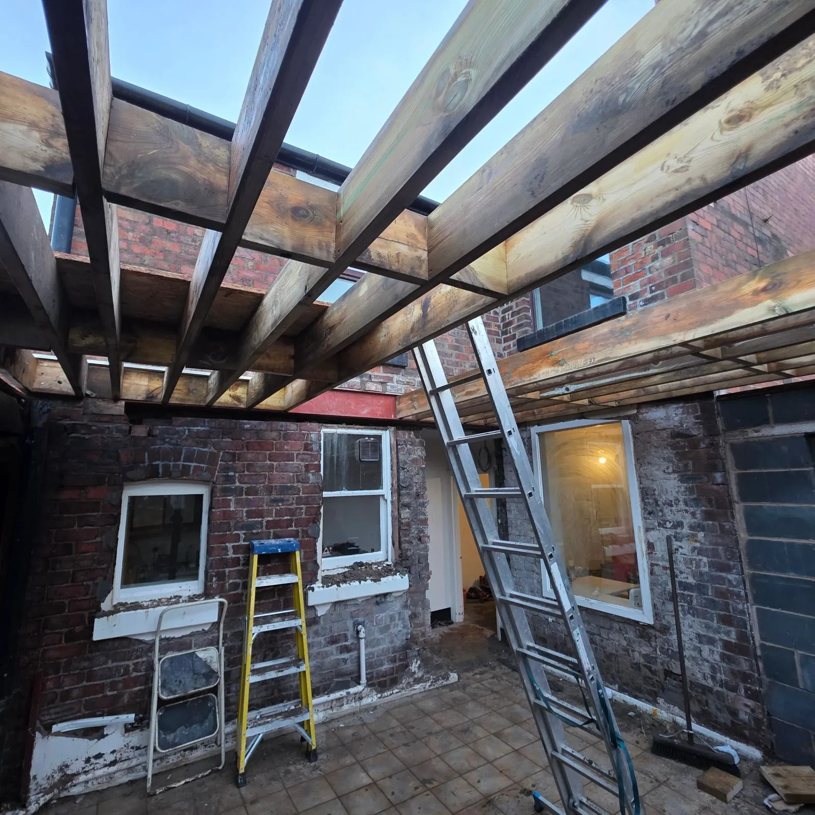 Renovations and extensions by Rainford Buildings